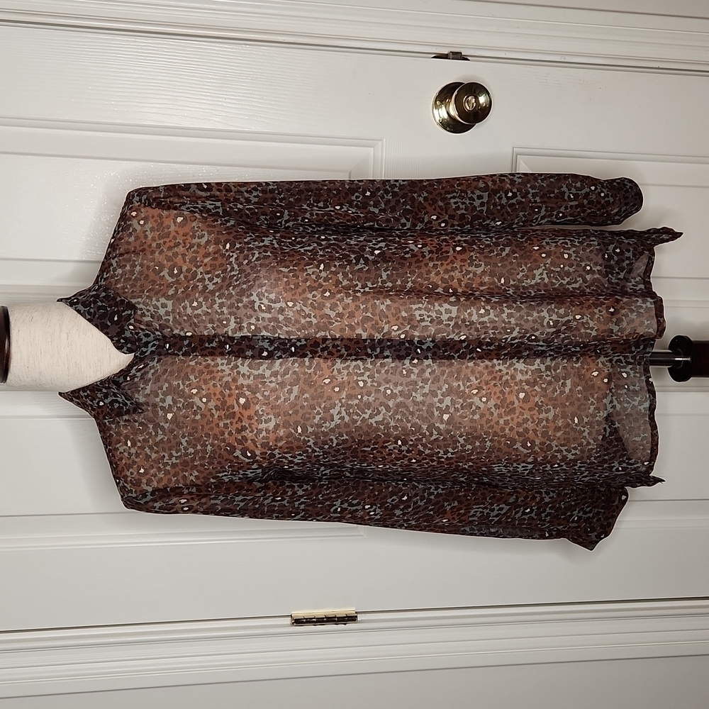 𝅺stradivarius Sheer Green Brown Animal Print Top Size S